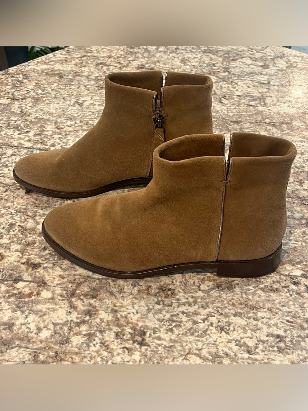 Johnston & Murphy Suede Bootie
